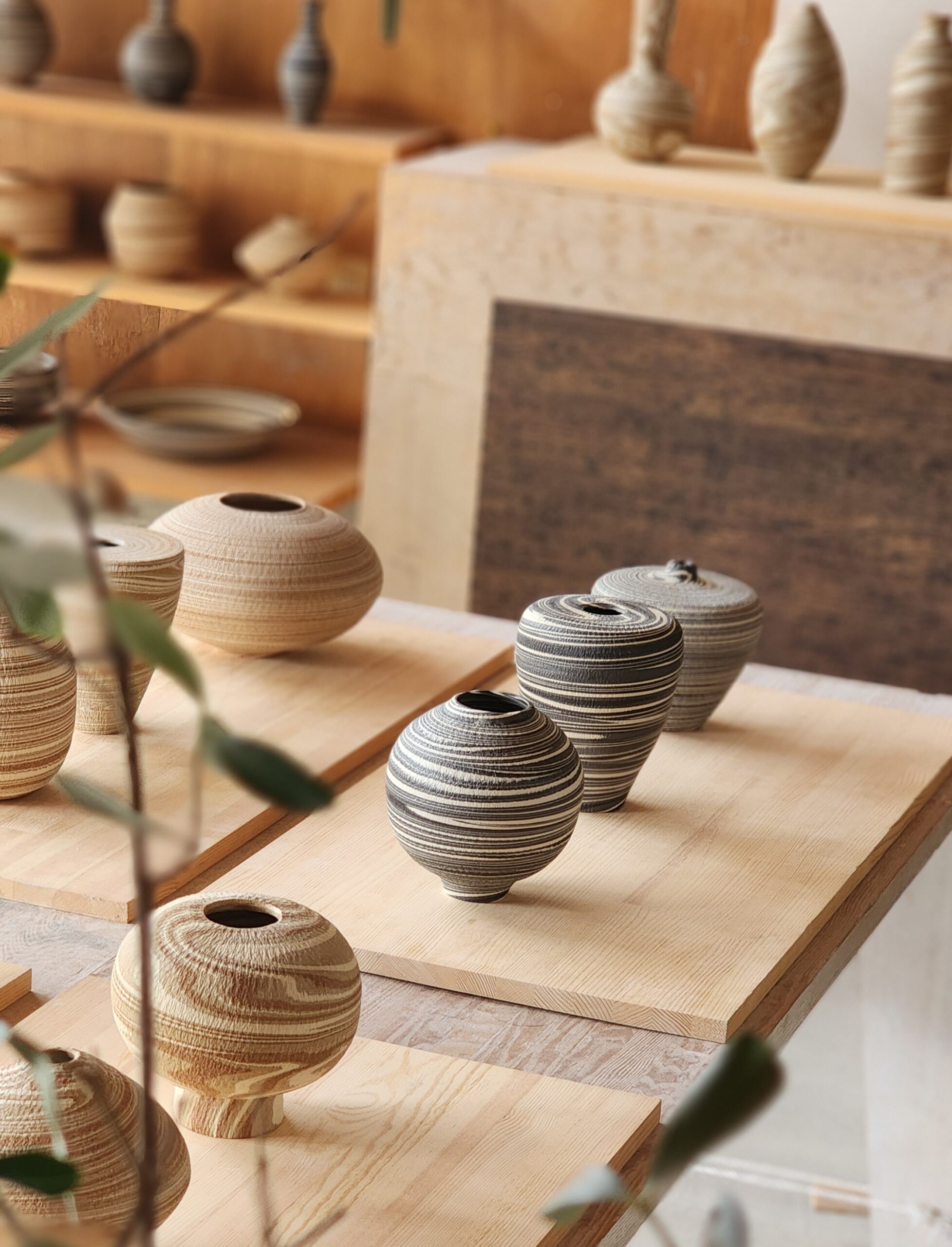 Tsuneharu Tanaka | 絵画販売 インテリアアート専門通販 This Is