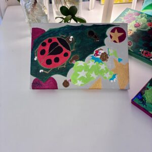 アクリル画 のおすすめ作品・人気作家 てんとう虫 ピエロ メルヘン what happened!? インテリア絵画 アート