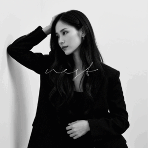 アーティスト nest 2010年　大手前大学　造形美術コース卒業 