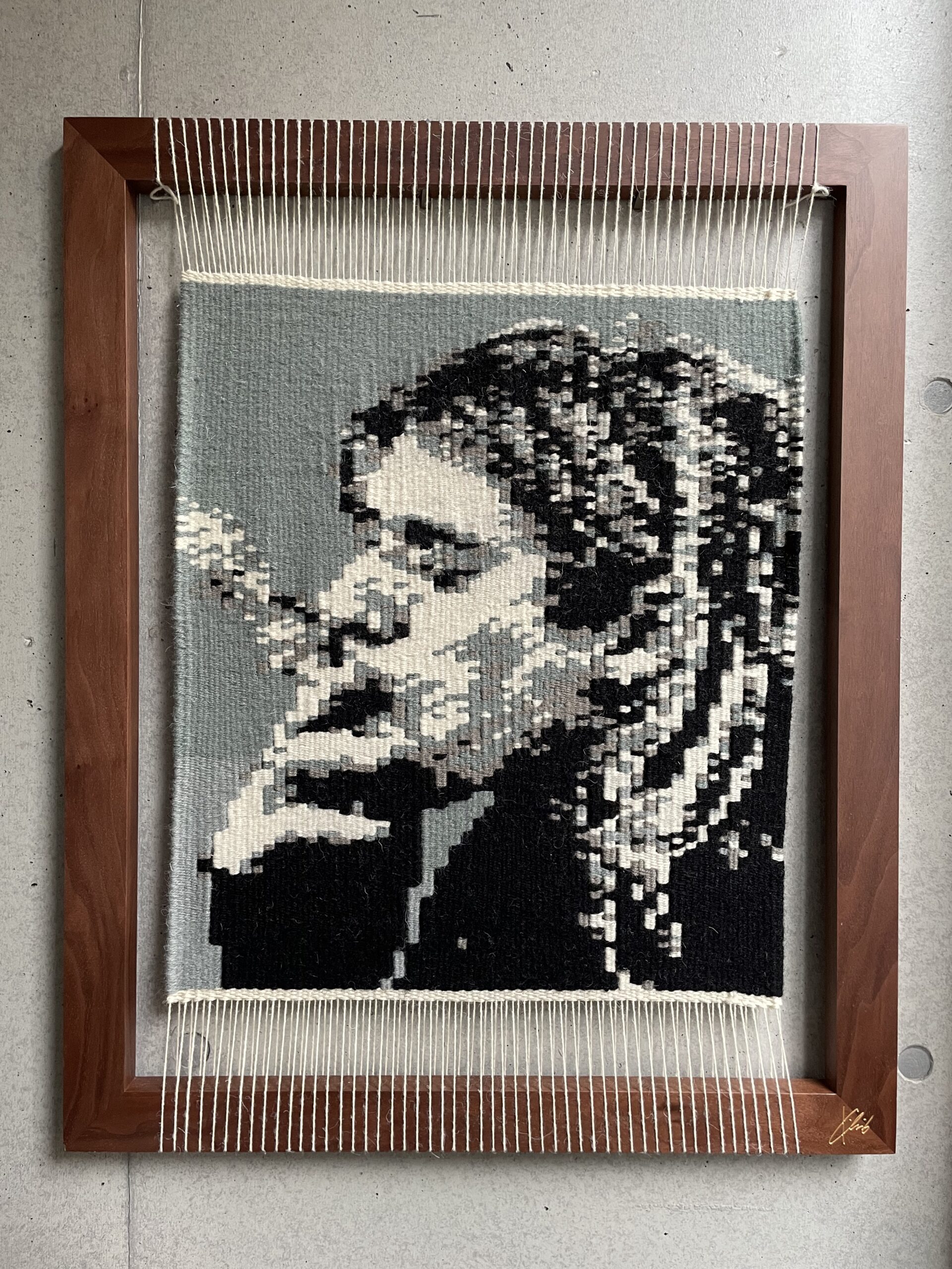 工芸（陶芸 ガラス 彫金 木工 染織/テキスタイル） のおすすめ作品・人気作家 contemporaryart pixelart popart wovenwool コンテンポラリーアート ピクセルアート ポートレートアート 織物 Unplaged インテリア絵画 アート