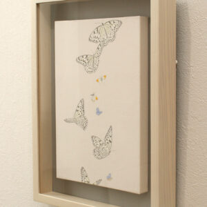 日本画 のおすすめ作品・人気作家 自然 オオゴマダラ クモマツマキチョウ チョウ ミヤマシジミ 写実 小作品 日本画 繊細 蝶 蝶々 蝶の絵 昇華Ⅰ(蝶図) インテリア絵画 アート