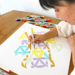 画家 hi1na Graduated from the Department of Information Engineering, Faculty of Information Science, Hiroshima City University in 20002000年広島市立大学情報科学部情報工学科卒業