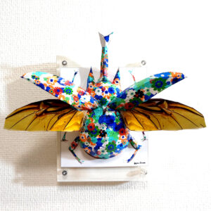 彫刻 レリーフ 立体アート のおすすめ作品・人気作家 立体 contemporary カブトムシ クワガタ コンテンポラリーアート ポップアート 彫刻 昆虫 青花カブトは羽を広げる インテリア絵画 アート