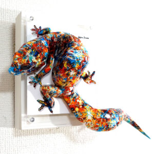 彫刻 レリーフ 立体アート のおすすめ作品・人気作家 動物 立体 contemporary コンテンポラリーアート トカゲ ポップアート 彫刻 アブストラクトなトカゲは大きくねじれる インテリア絵画 アート