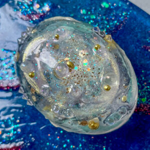 工芸(陶芸 ガラス 彫金 木工 染織/テキスタイル) のおすすめ作品・人気作家 海 オブジェ キラキラ クラゲ ミニオブジェ レジン 癒し 海の癒し~Solace of the Sea~ インテリア絵画 アート